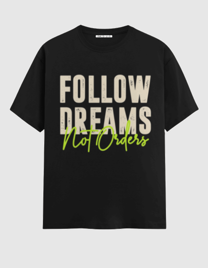FOLLOW DREAMS CLASSIC T-SHIRT