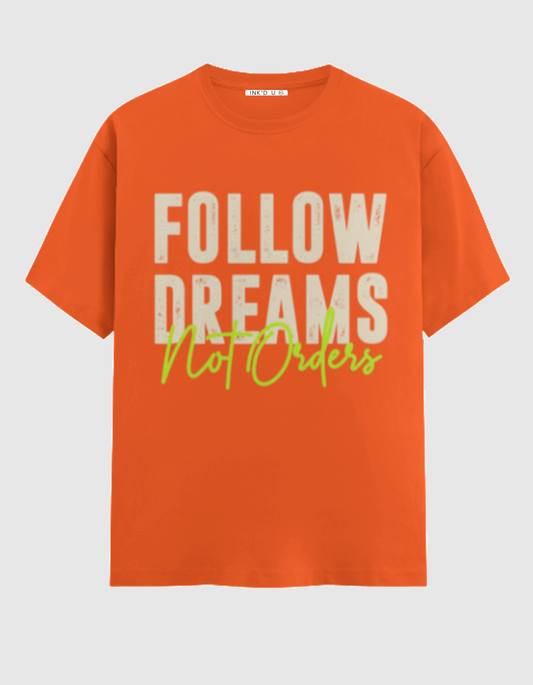 FOLLOW DREAMS CLASSIC T-SHIRT