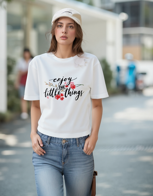 LITTLE THINGS CLASSIC T-SHIRT